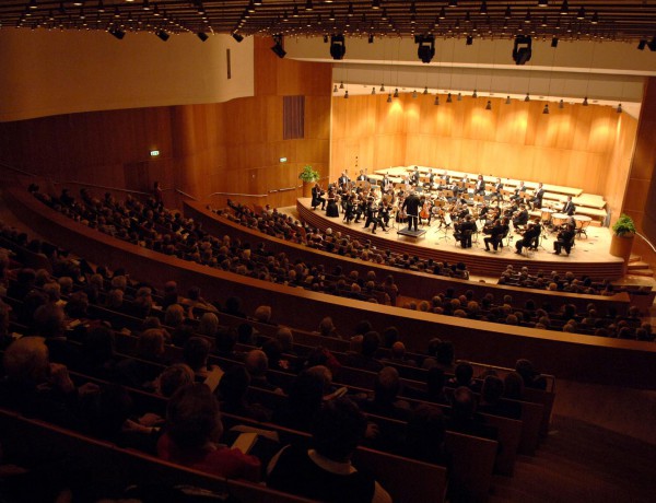 Concerto orchestra HaydnDirettore: Gustav Kuhn